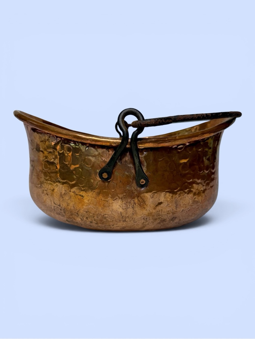 VTG Hand Hammered Copper Basket Wrought Iron Swing Handle Rustic Farmhouse - Picture 2 of 12
